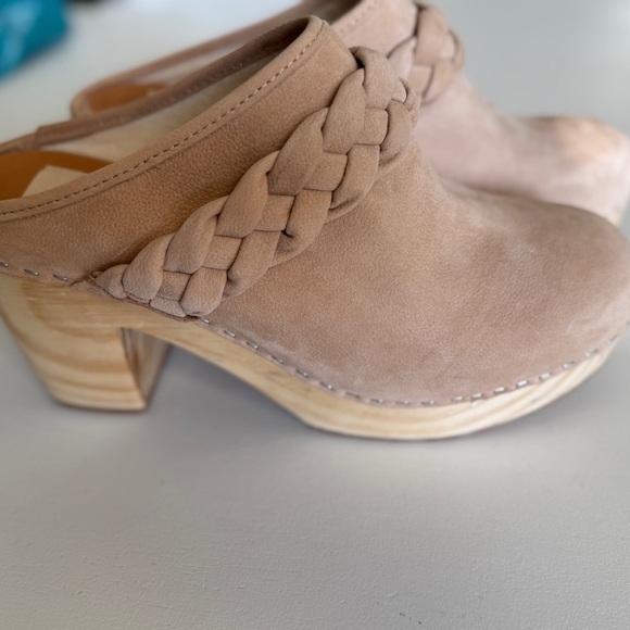 Dolce Vita Braided Beige Mules size 9.5 - Picture 3 of 10